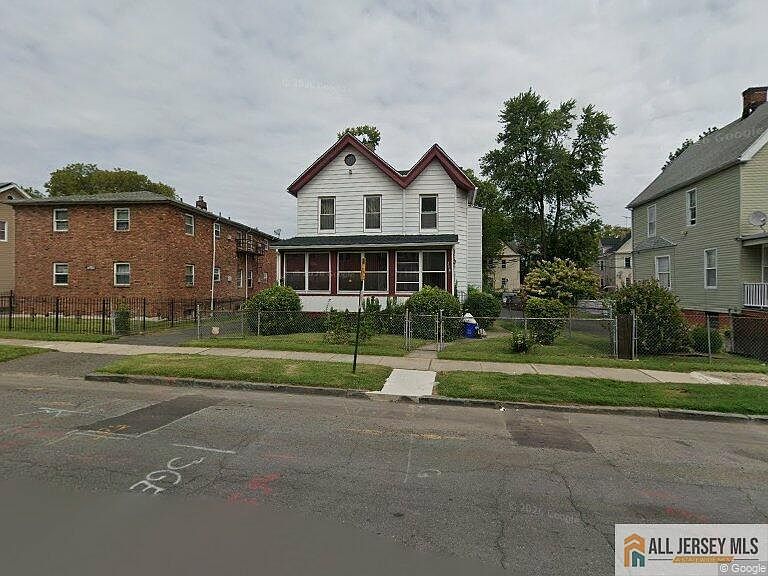 1st image of 296 Elmwood Ave