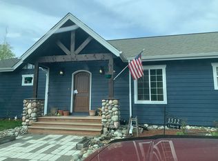 1512 S Badger Rd, Palmer, AK 99645