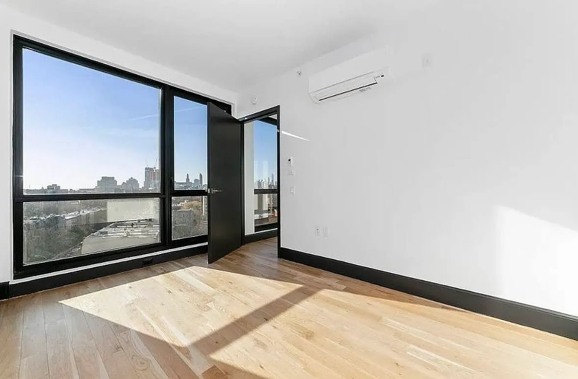1134 Fulton Street — Photo 2