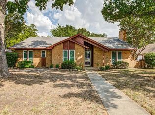 331 Drexel Dr, Grapevine, TX 76051