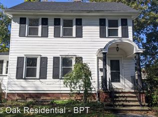 390 Woodbine Ave SE, Warren, OH