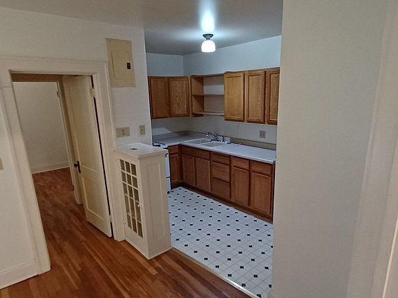 5th image of 2166 Grand Ave APT 103