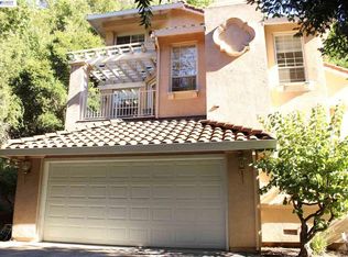 20426 Crow Creek Rd, Castro Valley, CA 94552