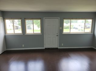 10318 Lilac Ave, Saint Louis, MO