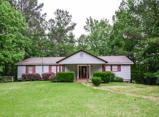 51 Nelson Rd, Jacksons Gap, AL 36861