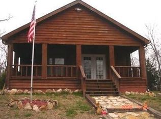 54 N Sugar Lake Dr W, Mound City, KS 66056