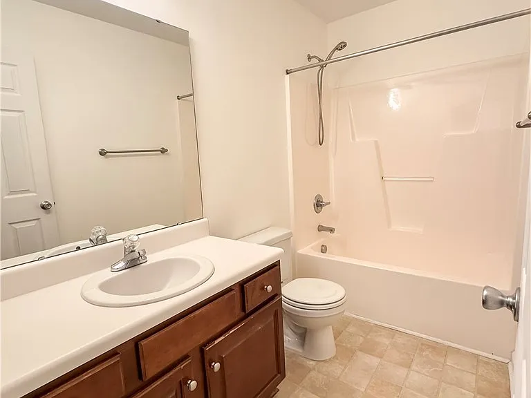 758 Blue Bird Dr — Photo 18