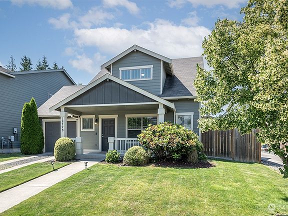 2nd image of 18728 19th Avenue Ct E
