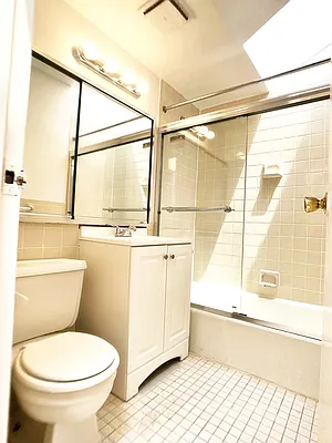 Rented by A Space Realty NY LLC | media 12