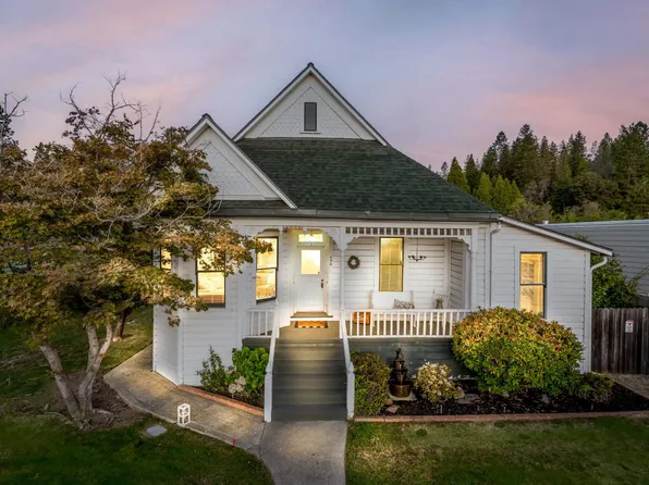 490 E Main St, Grass Valley, CA 95945