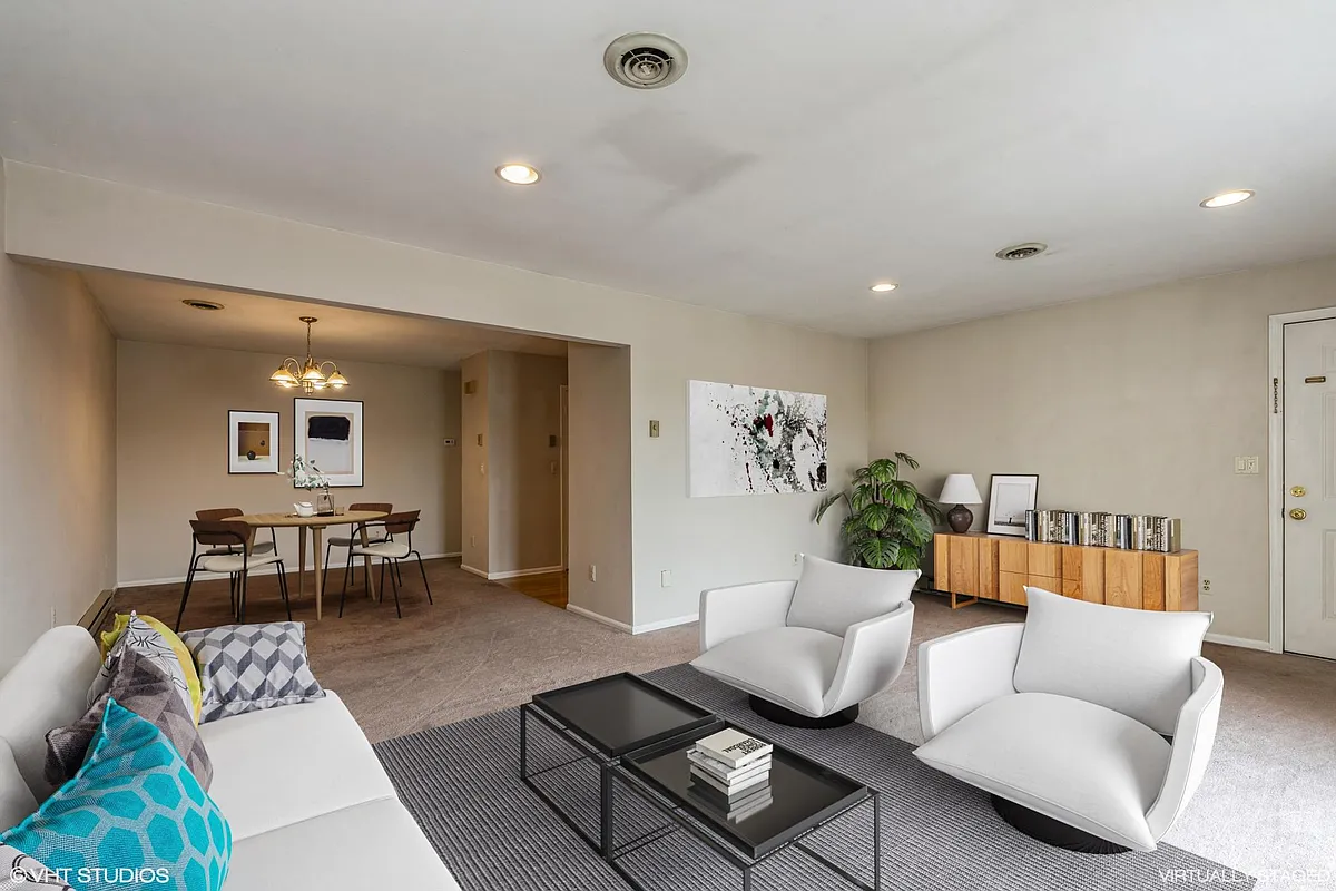 Living Room and Dining Room - 500 Riverside Ave #2D