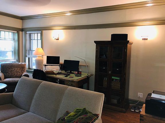 3rd image of 4919 N Glenwood Ave APT 1