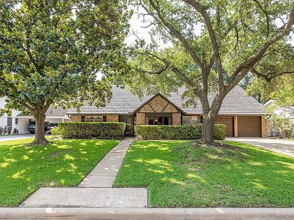 3rd image of 5114 Berry Creek Dr