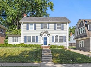 6220 Valley Rd, Kansas City, MO 64113