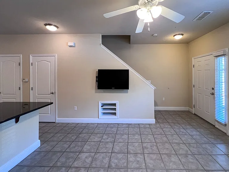 2972 SW 35th Pl #84 — Photo 6