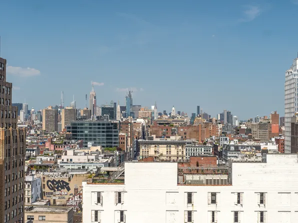 376 Broadway image 5 of 10