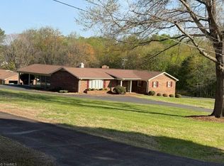 473 Winchester Dr, King, NC 27021