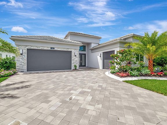 3rd image of 12860 Veneto Springs Drive