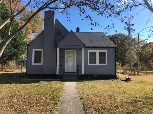 1109 Poston Cir, Gastonia, NC 28054