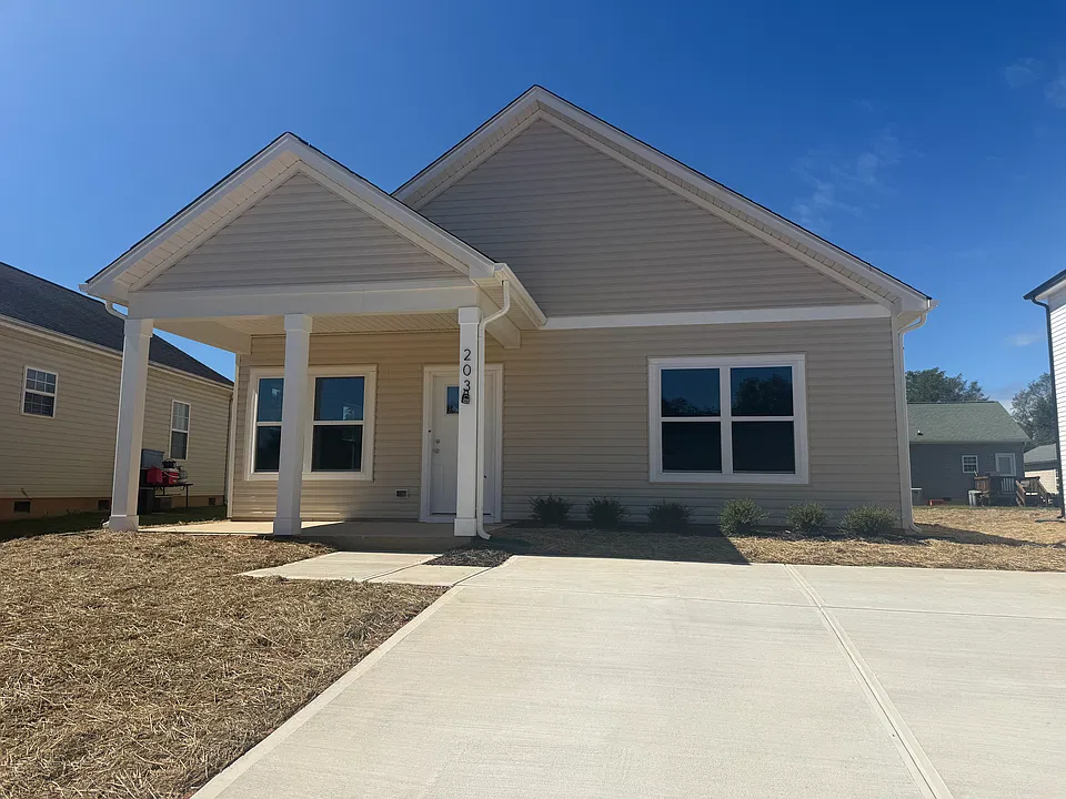 203 Prosperity Pl