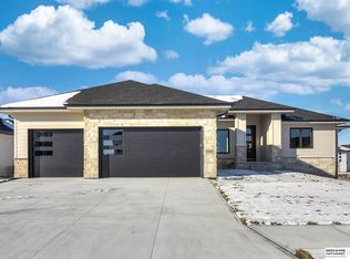 2744 N 181st St, Elkhorn, NE 68022