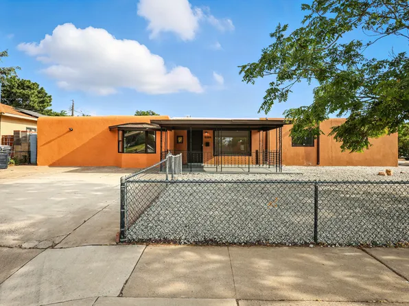 8004 Hannett Ave NE, Albuquerque, NM 87110