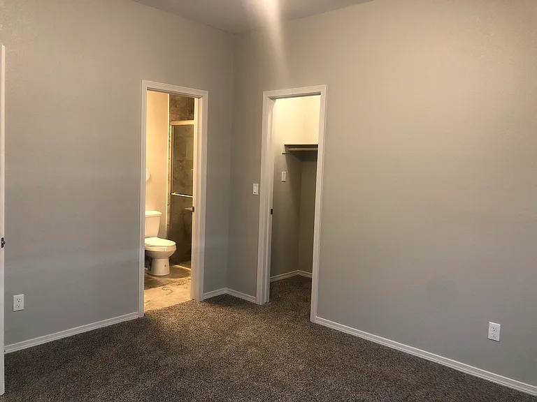 825 Whitebrush Dr — Photo 14