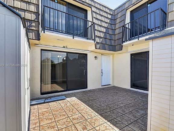 4th image of 1534 Forest Lakes Cir APT A
