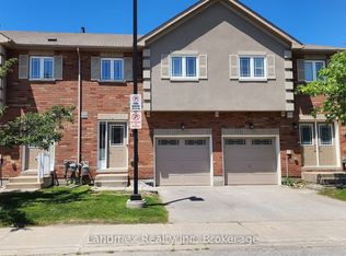 227 Harvie Rd #43, Barrie, ON L4N9P8