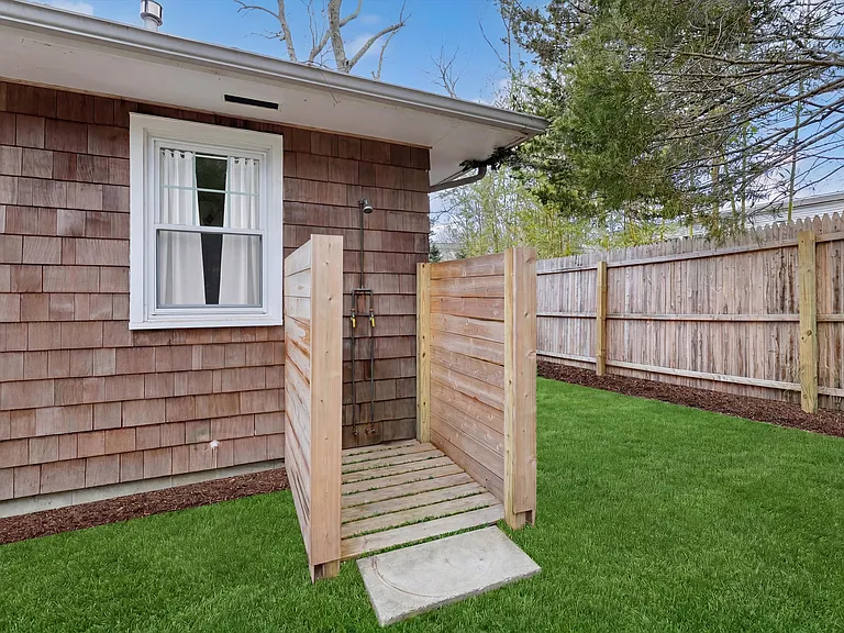 163 Hog Creek Rd — Photo 16