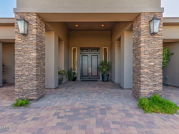 3rd image of 7456 S BRIGHTON --