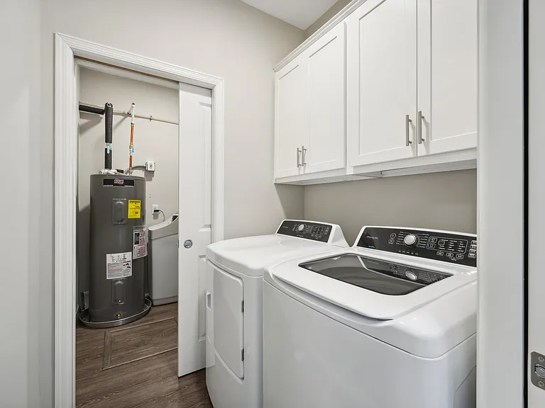 In-Unit Laundry