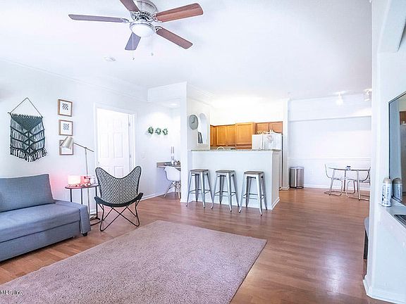 4th image of 8550 Touchton Rd APT 218