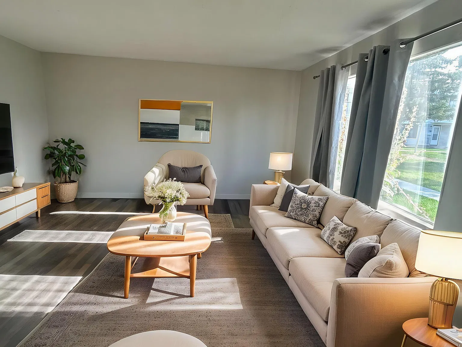 Lauderdale Manor Townhomes — Photo 4