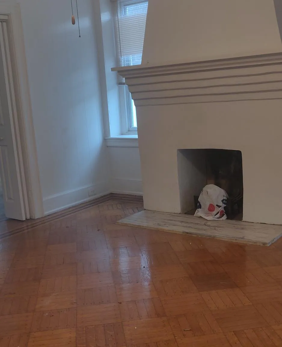 2 bed, 1000 sqft, $2,150 — Photo 1