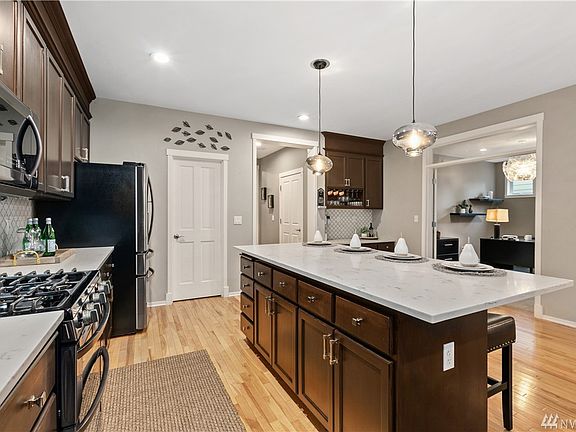 5th image of 7615 Dogwood Ln SE