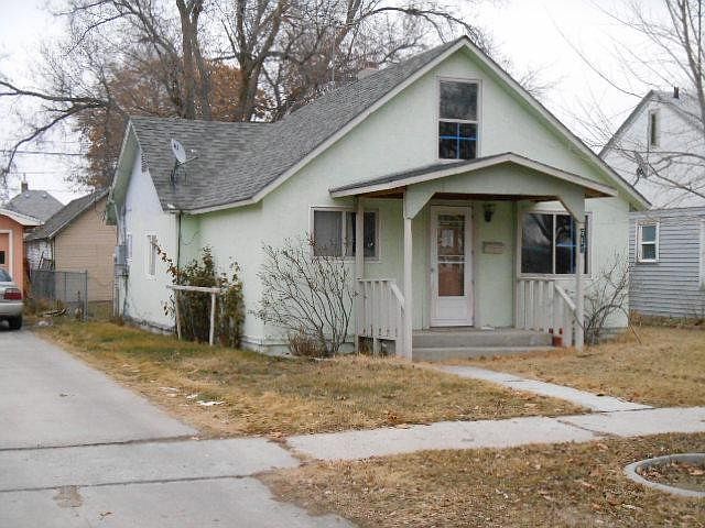 2nd image of 611 Grant St