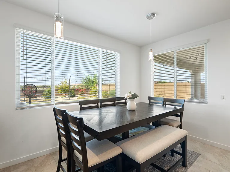 3110 E Hayfield Way — Photo 13