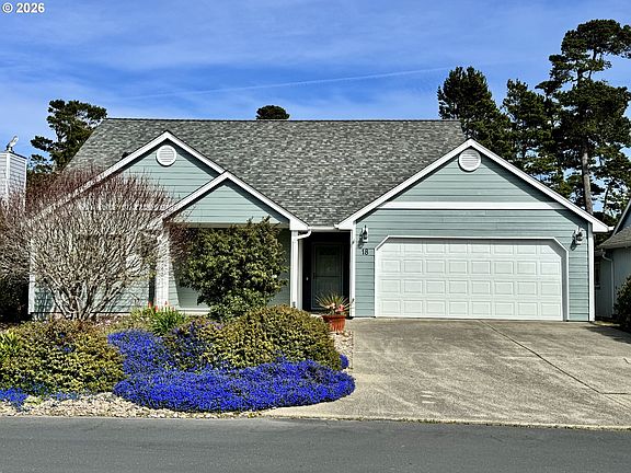 2nd image of 18 Mariners Ln