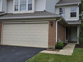 2199 Camden Ln, Hanover Park, IL 60133