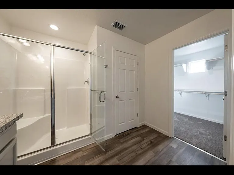 6698 E Adena Ave — Photo 12