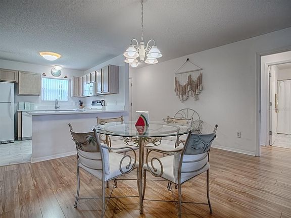 4th image of 3337 Ashbrook Pl