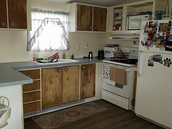 4th image of 520 S Daytona Ave Lot 11