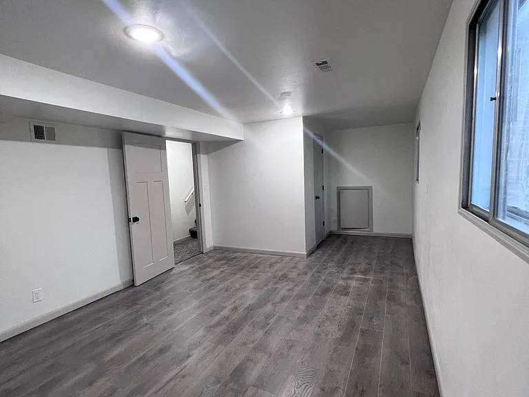 1535 Adams Ave — Photo 13