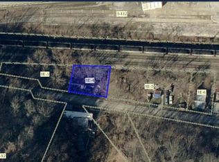 4750 James River Rd, Huntington, WV 25704