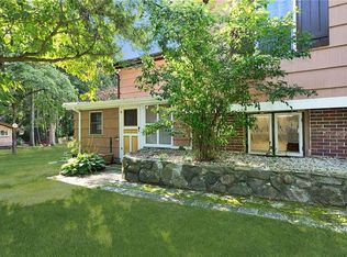 10 N 1st St, Cortlandt Manor, NY 10567