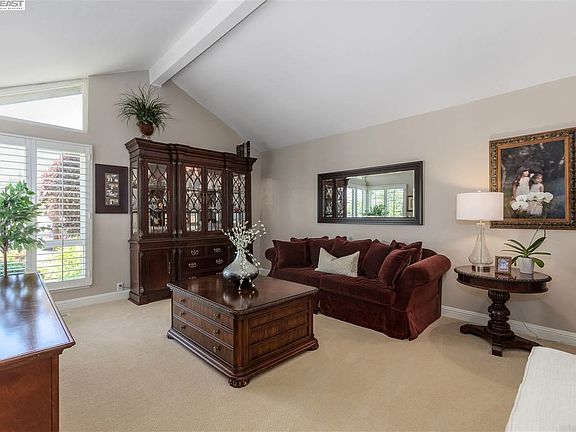 4th image of 4411 Shearwater Ct