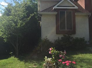 151 Bellingham Rd #2, Chestnut Hill, MA 02467