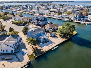 50 Amherst Rd, Beach Haven, NJ 08008