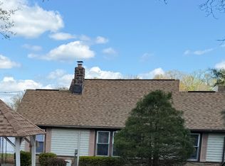 854 Cardinal Ln #1, Lewisberry, PA 17339